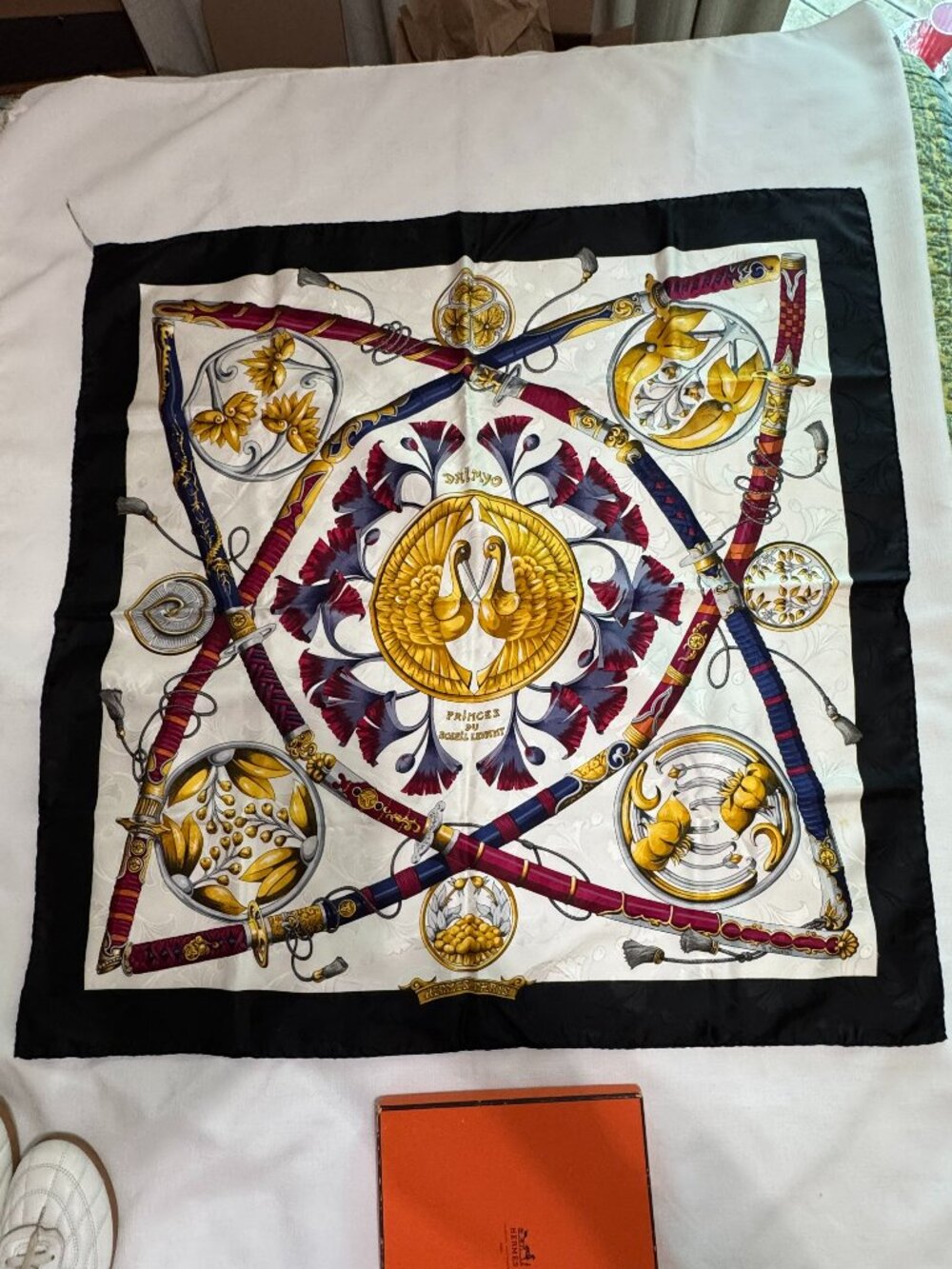 Vintage Hermès Daimyo Princes du Soleil Levant silk scarf